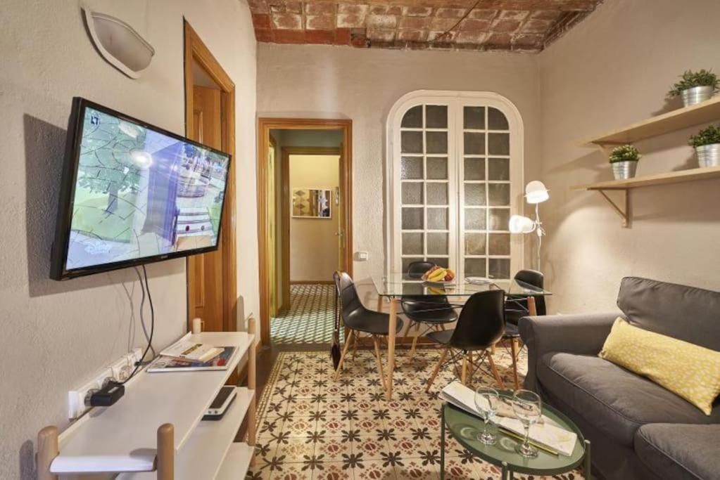 Bebarceloner Sants Apartments- 3 Bedroom Barcelone