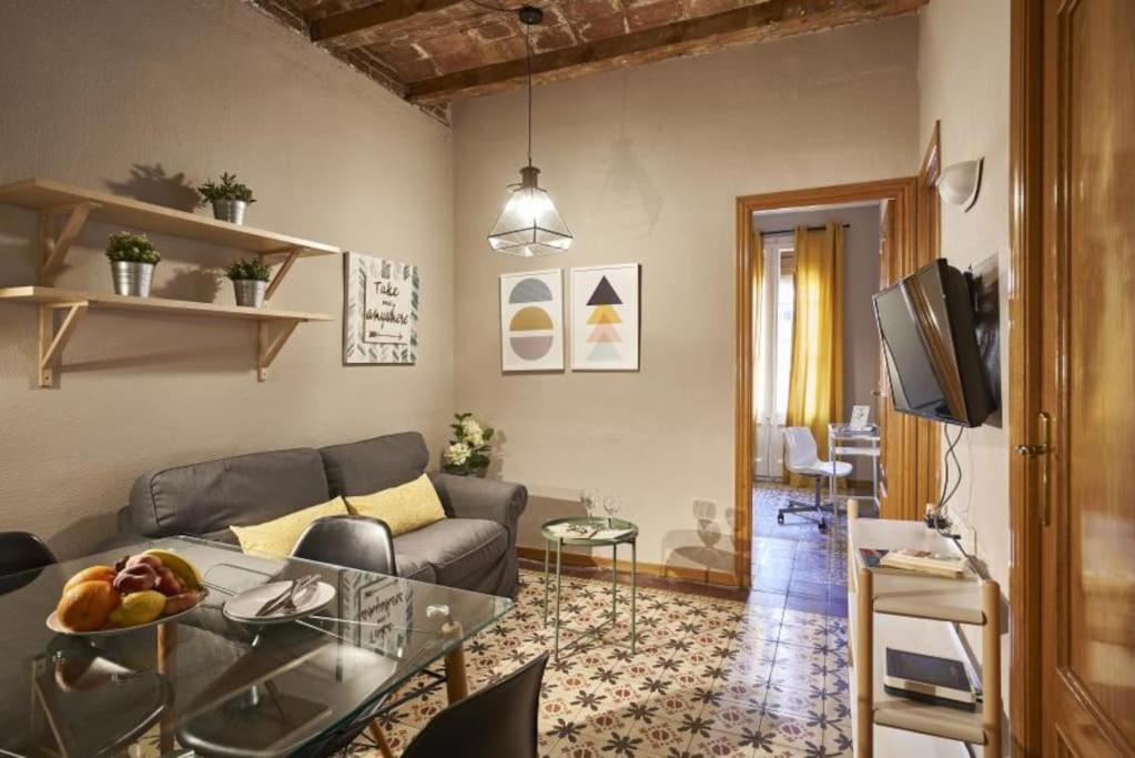 Bebarceloner Sants Apartments- 3 Bedroom Appartement